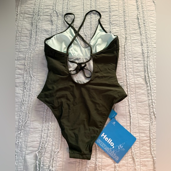 Cupshe Olive Green One Piece Swimsuit - Picture 2 of 4
